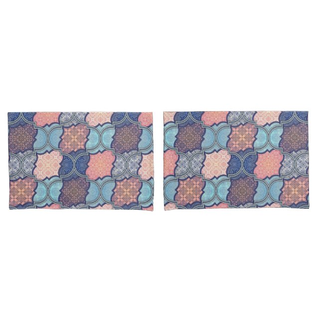 Quatrefoil Pillowcase (Front-Set)