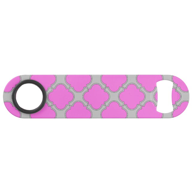 Quatrefoil pink and grey (Front (Horizontal))