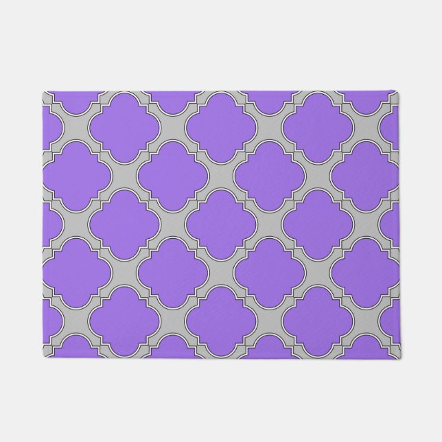 Quatrefoil purple and grey doormat (Front)