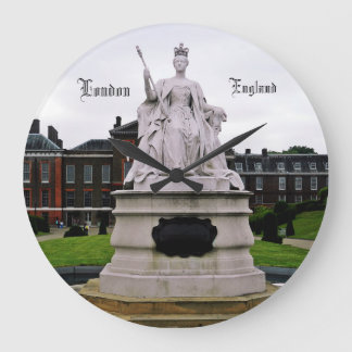 QUEEN OF ENGLAND clock