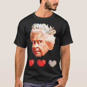 Queen of England retro video game pixel 3 lives he T-Shirt