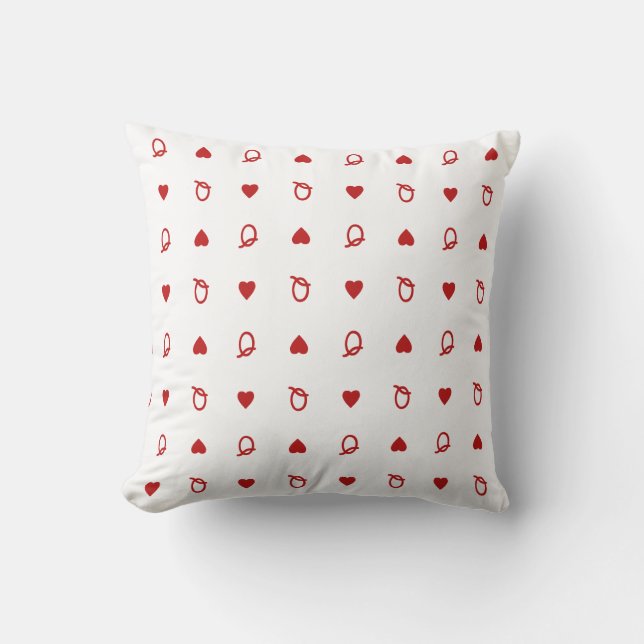 Queen of Hearts Valentine’s Day Modern Card Cushion (Front)