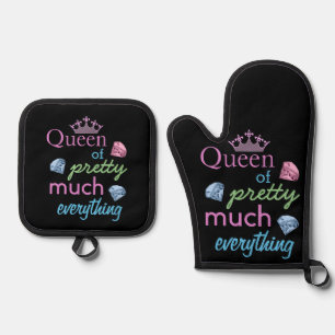 " Queen of Pretty Much Everything " Oven Mitt & Pot Holder Set