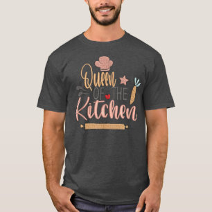 queen of the kitchen cooking master chef hat cook T-Shirt