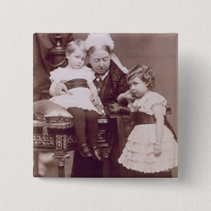 Queen Victoria (1819-1901) with her grandchildren, 15 Cm Square Badge