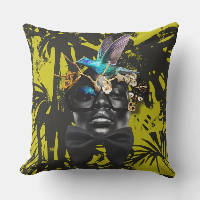 QUEENIE OUTDOOR Throw Pillow (Front)
