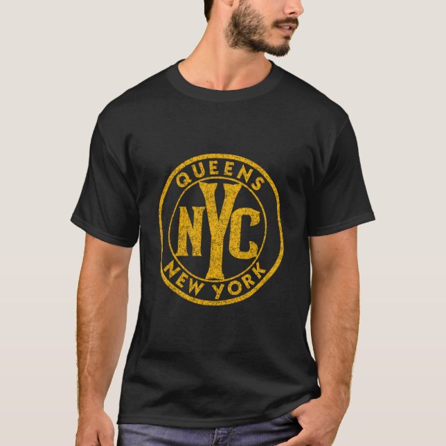 Queens Ny New York Sign Distressed Amber Print T-Shirt (Front)