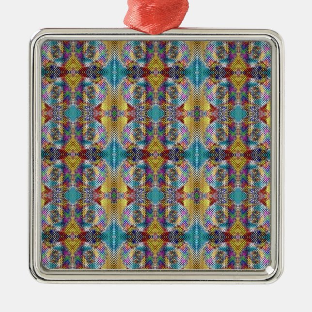 Quilted Design Metal Tree Decoration (Front)