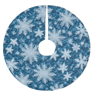 Quilted Pattern Blue and White Snowflakes Brushed Polyester Tree Skirt