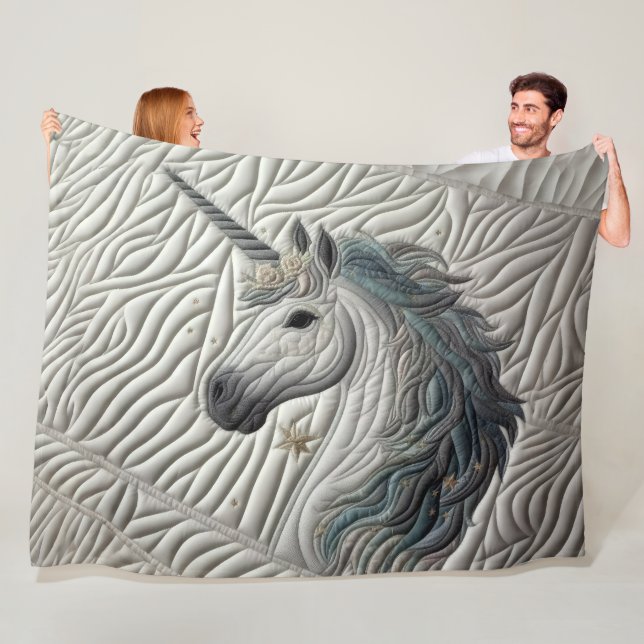 Quilted Unicorn Fleece Blanket (In Situ)