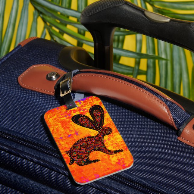 RABBIT LUGGAGE TAG (Front Insitu 1)