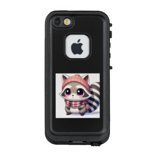 Raccoon in winter attire LifeProof FRÄ’ iPhone SE/5/5s case
