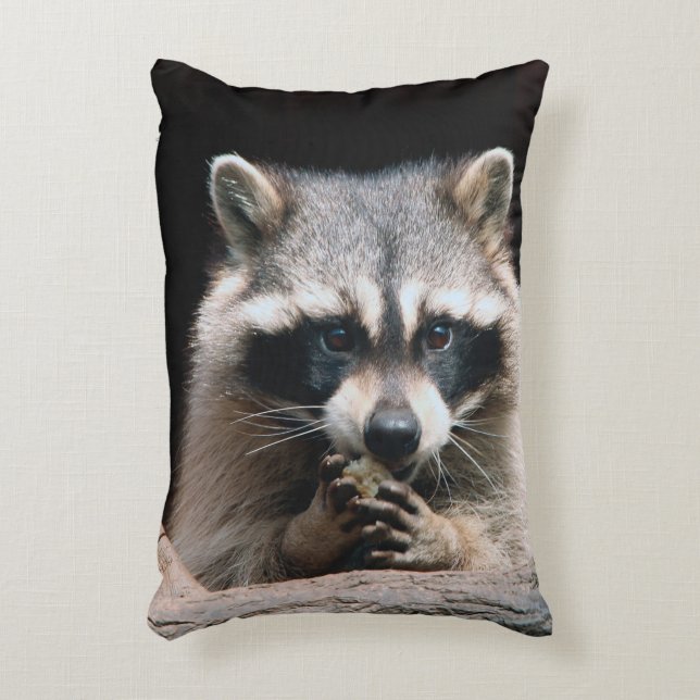 Racoon 004 decorative cushion (Front(Vertical))