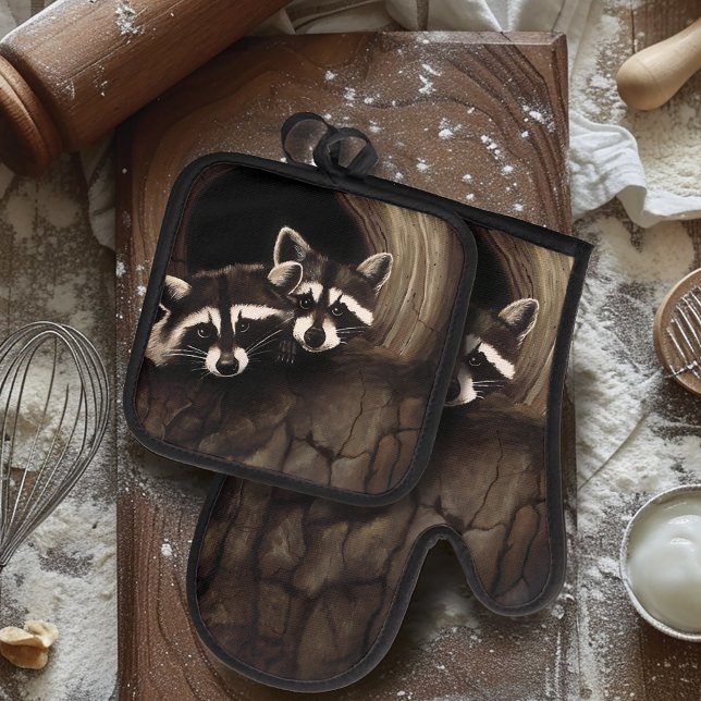 Racoon Brown Cute Tree Oven Mitt & Pot Holder Set (Creator Uploaded)