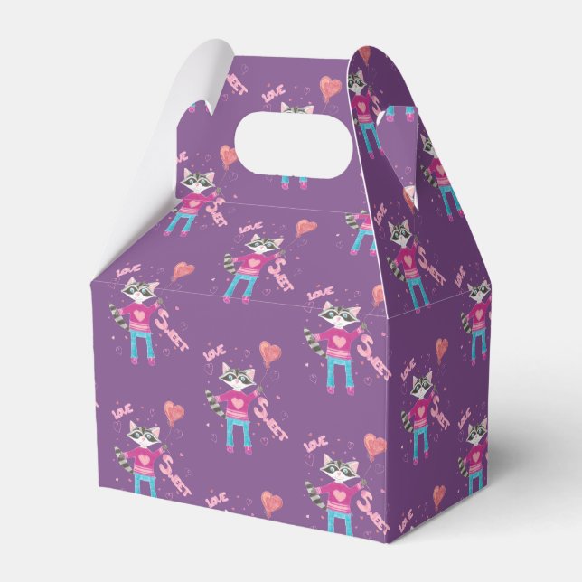 Racoon pattern purple Valentine's Day favour boxes (Front Side)