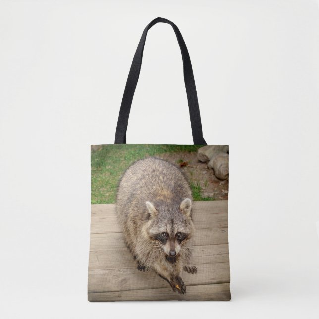 Racoon with a chip tote bag (Front)