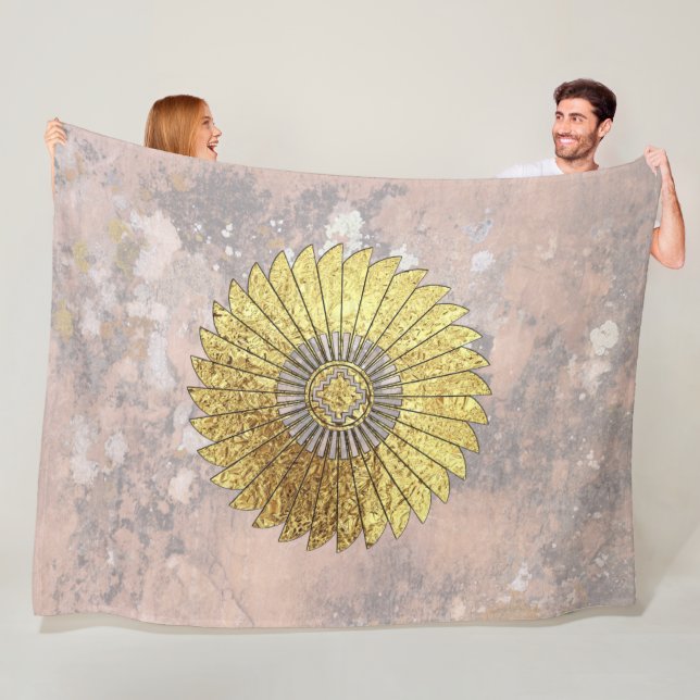 Radiating Feathers Fleece Blanket (In Situ)