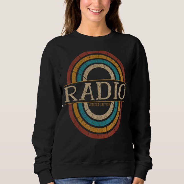 Radio Vintage Retro Sweatshirt (Front)