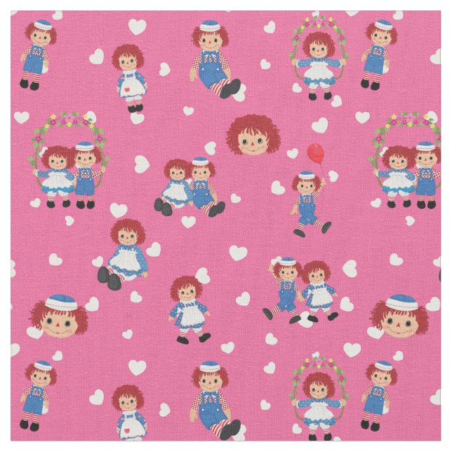 Raggedy Ann and Andy on Falling Hearts on Pink Fabric (Close Up)