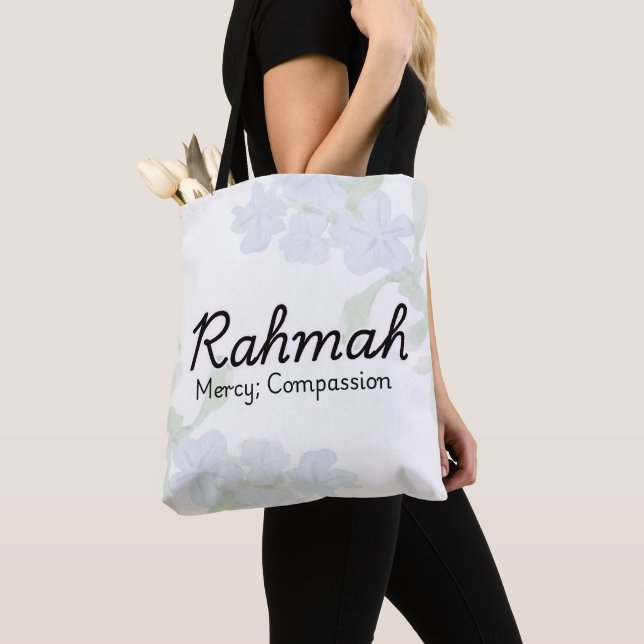 Rahmah Tote Bag (Close Up)