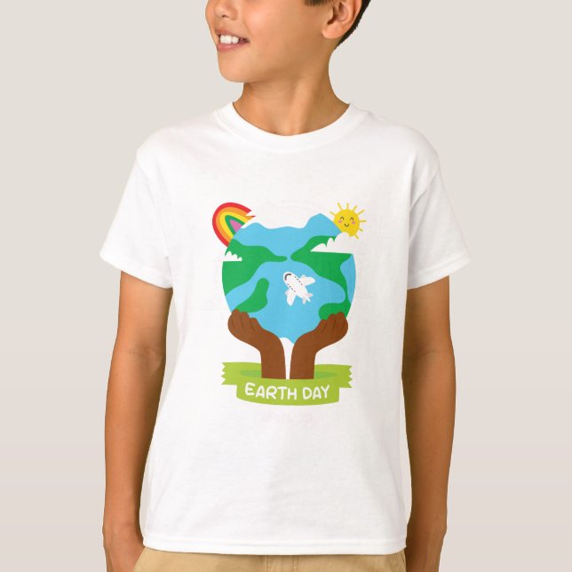 rainbow african Earth Day T-Shirt (Front)