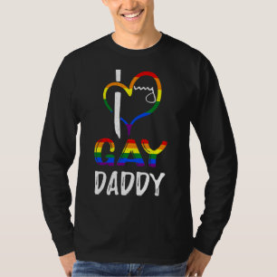 Rainbow Heart Love Gay Daddy Lgbtq Lgbt Pride Mont T-Shirt