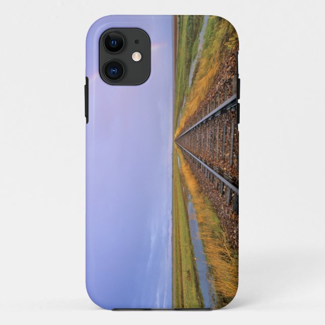 Rainbow over railroad tracks near Fairfield Case-Mate iPhone Case (Back)