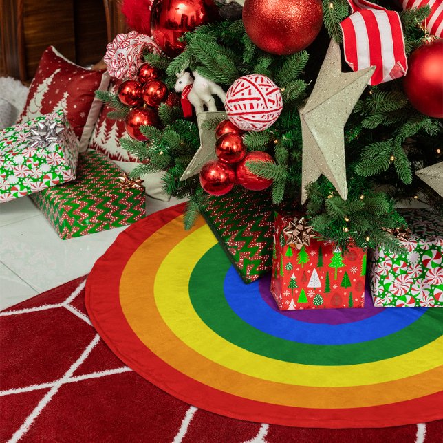 Rainbow Rings Brushed Polyester Tree Skirt (Rainbow Rings Brushed Polyester Tree Skirt)