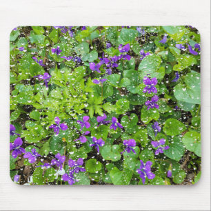 Raindrops and Violets Mouse Pad