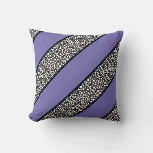 Raindrops I Diagonal Right Cushion