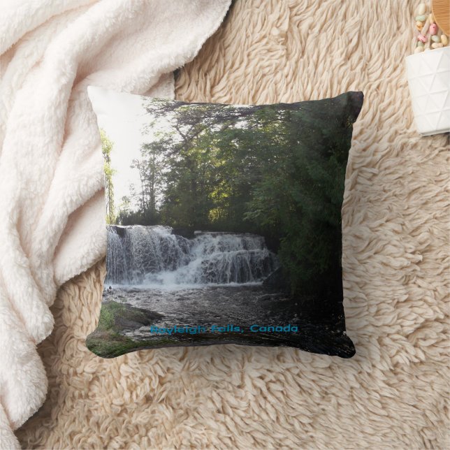 Raleigh Falls Cushion (Blanket)