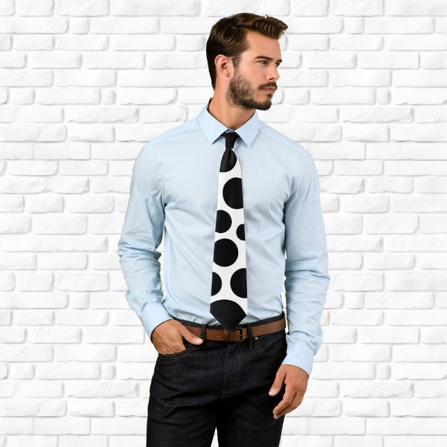 Random Black Circles on White Tie (Random Black Circles on White Tie)