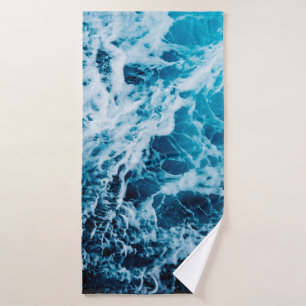Rapid sea while sailing ship. Dramatic and picture Bath Towel