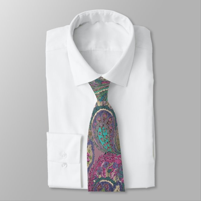 Raspberry Paisley Tie (Tied)
