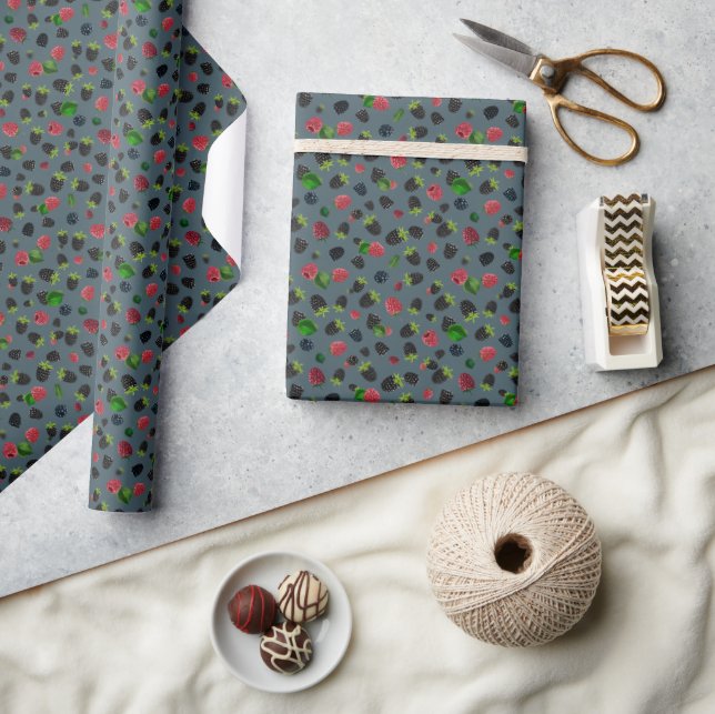 Raspberry Pattern Wrapping Paper (Crafts)