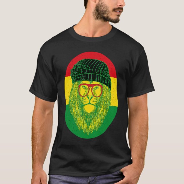 Rastafari Lion Head Jamaica Souvenir Rasta Roots R T-Shirt (Front)