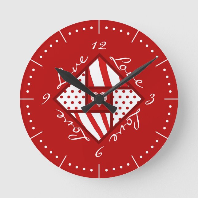Red 4 Square Valentine's Day Round Clock (Front)