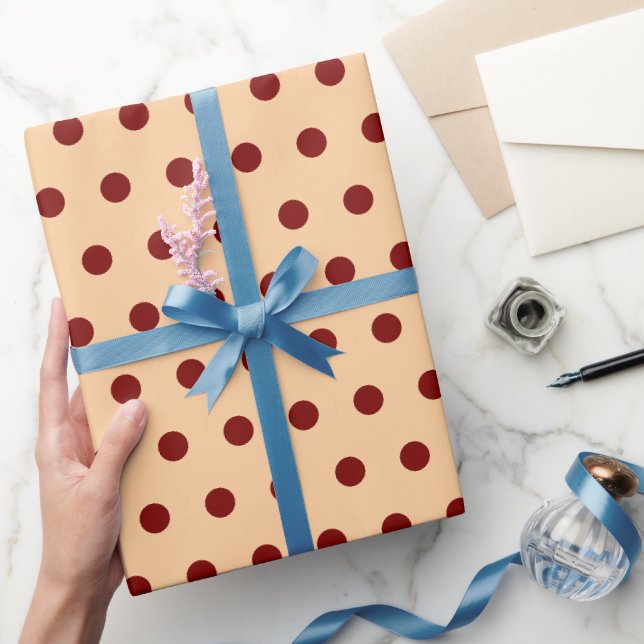 Red and beige polka dot wrapping paper (Gifting)
