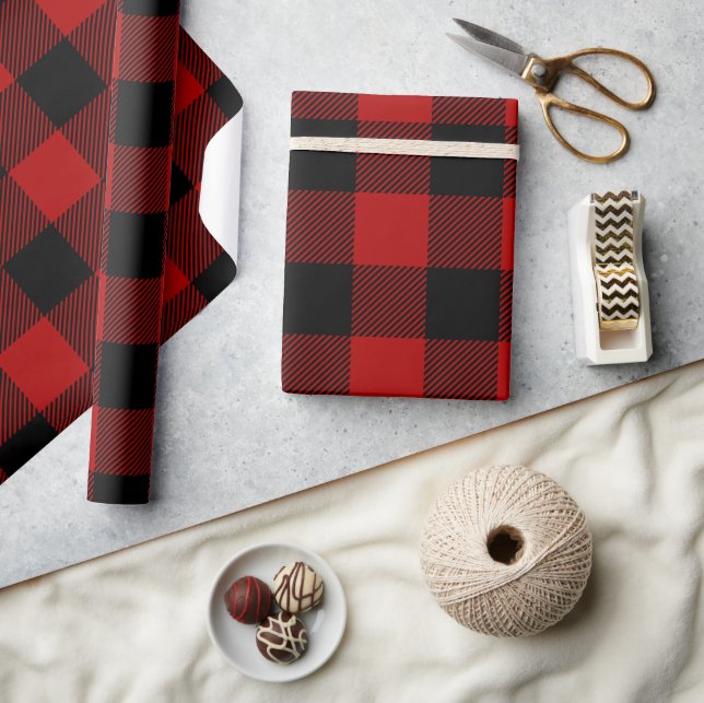 Red and Black Buffalo Check Holiday Wrapping Paper (Crafts)