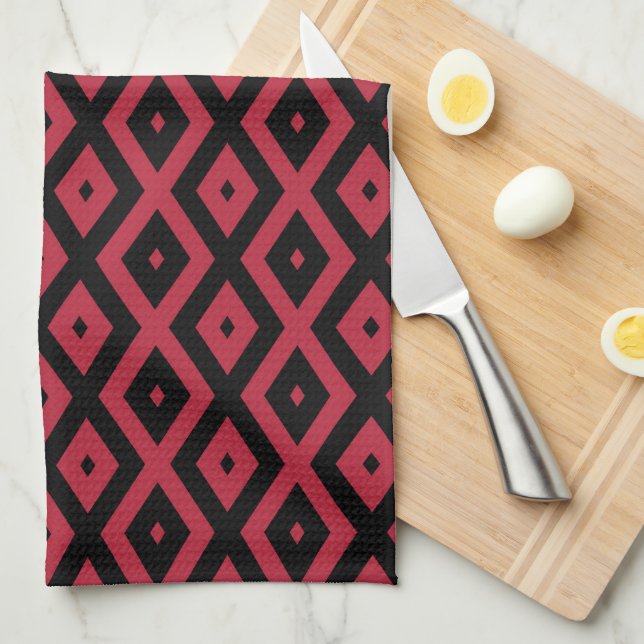 Red and black diamond pattern tea towel (Quarter Fold)