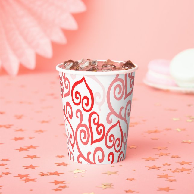 Red and Pink Ombre Heart Pattern Paper Cups (Insitu)