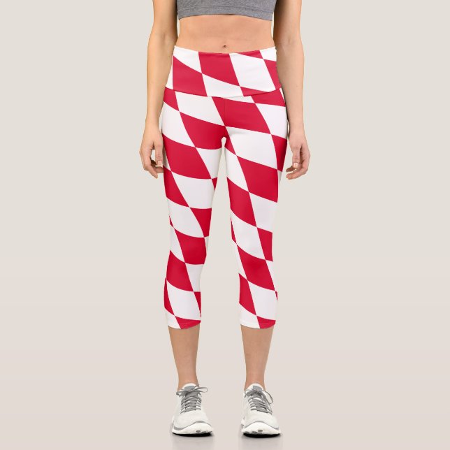 Red and White Bavaria Diamond Flag Pattern Capri Leggings (Front)