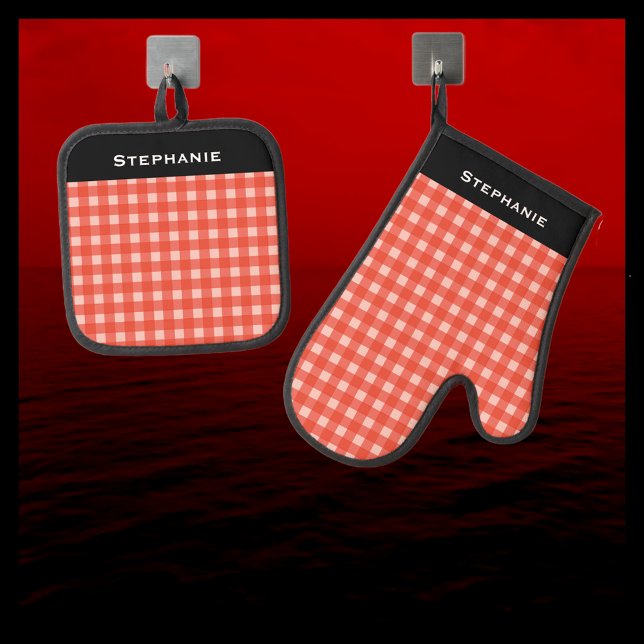 Red and White Check Chequered Personalised Name Oven Mitt & Pot Holder Set (Creator Uploaded)
