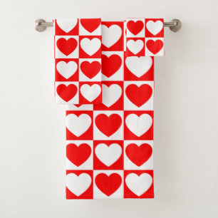 Red and White Checkered Pattern With Hearts Bath Towel Set