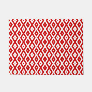 Red and white diamond pattern doormat