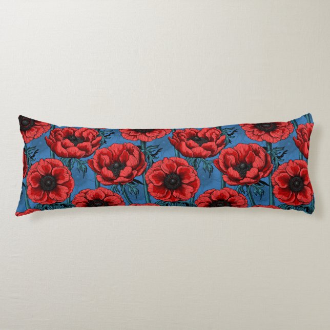 Red anemone garden body cushion (Front)