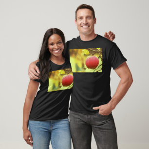"Red Apple" Cute Photo. Buy Now T-Shirt