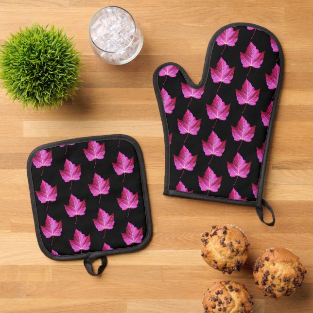 Red Autumn Maple Leaf Pattern on Black Background Oven Mitt & Pot Holder Set (Top Down)