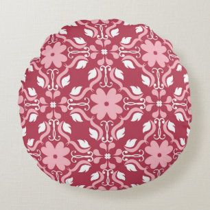 Red, beige floral, seamless wallpaper pattern. round cushion