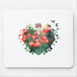 red berries,green,heart shape frame, 浆 果 mouse pad